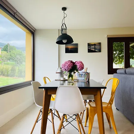 El Refugio De Isol La Fontarica & Fuente 別荘 *